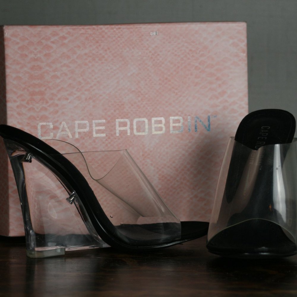 Brand New Cape Robbin Lemonade Wedge Sandal